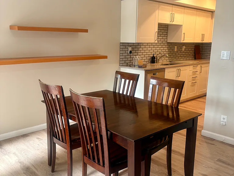 803 E Victoria St #134 — Photo 4