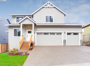 1673 NE Cascadia Ridge Dr, Estacada, OR 97023