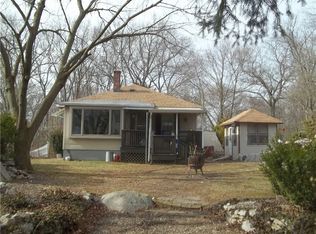 23 Woodland Ave, Smithfield, RI 02917