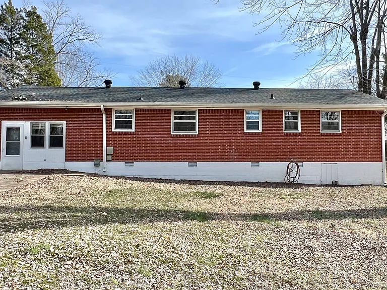 104 Rose St — Photo 24