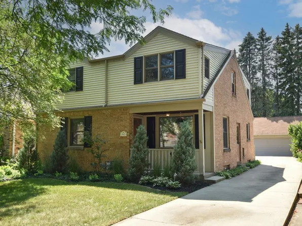 4869 North Marlborough DRIVE, Whitefish Bay, WI 53217