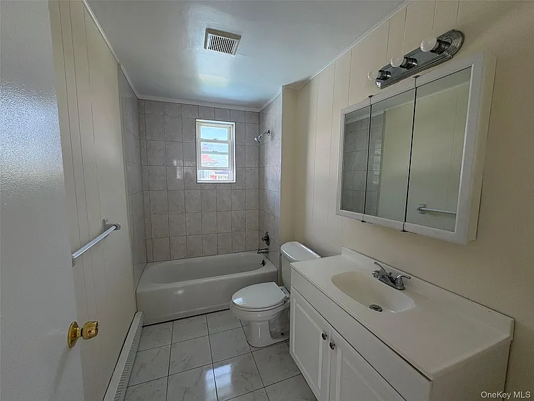 64 Sherman Ave — Photo 7
