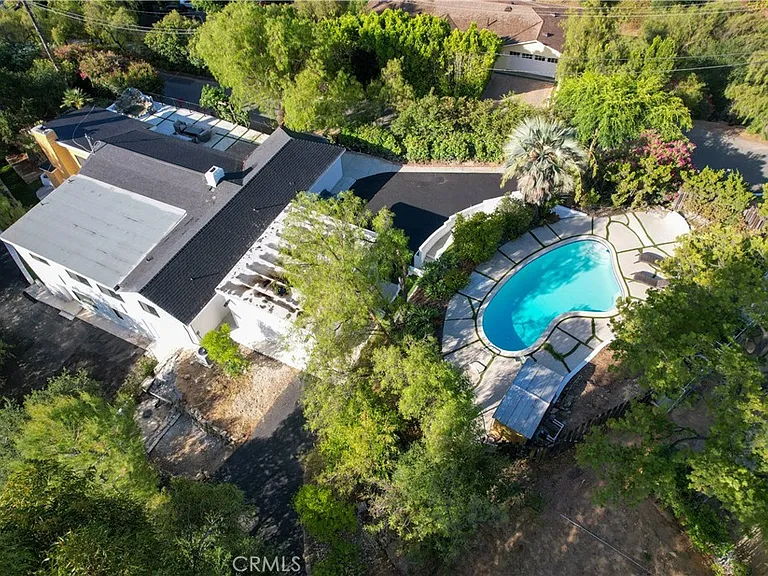 2600 Topanga Skyline Dr — Photo 29