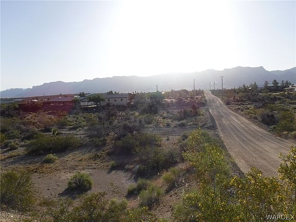 2nd image of 549 W Echo Drive