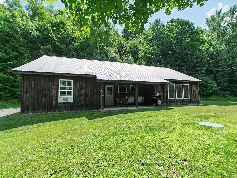 2070 Harper Rd