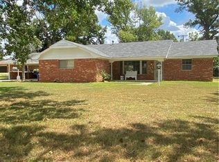 2202 Meadowlane St, Seminole, OK 74868