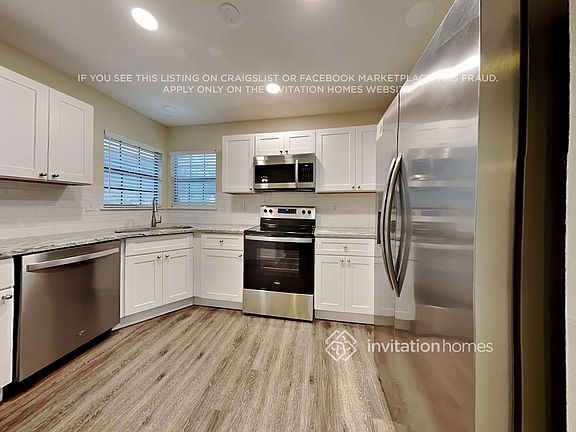 5th image of 4236 Periwinkle Dr