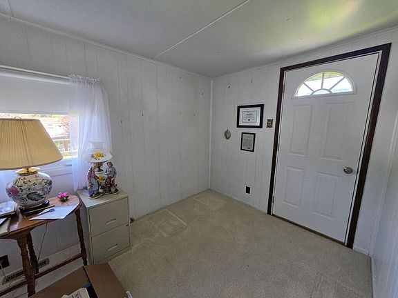 3rd image of 1201 Mifflin St