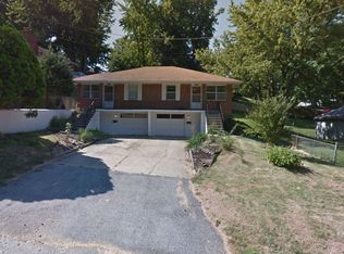 11405 E Anderson St, Sugar Creek, MO 64054