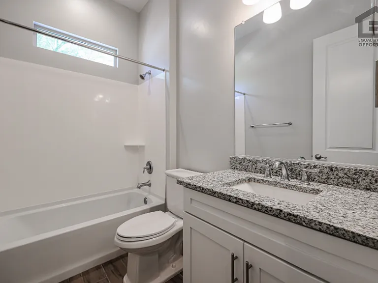 6521 E Michigan Ave — Photo 6