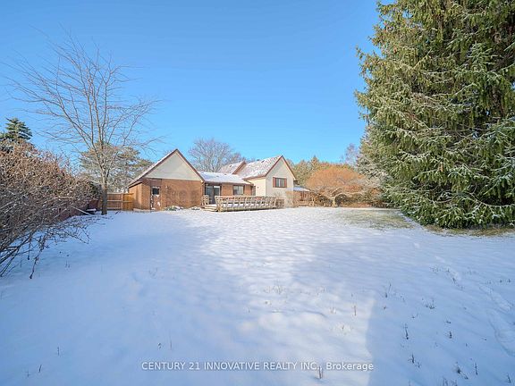 3rd image of 1135 Lobelia Ct