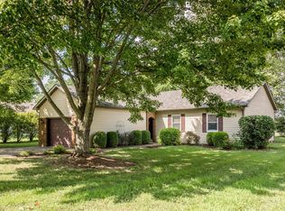 23 Cottonwood Glen Dr, Glen Carbon, IL 62034