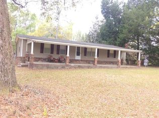 433 Roosevelt Dr, Eutawville, SC 29048