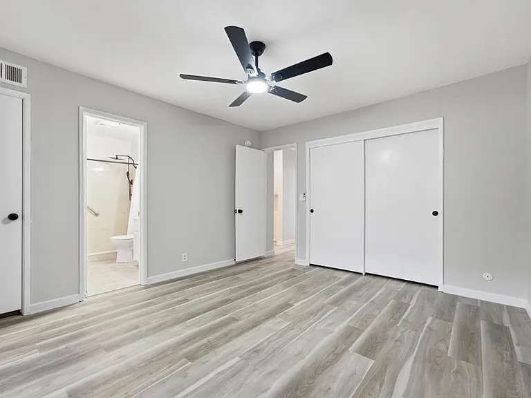 9320 Earl St #33 — Photo 14