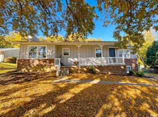 7388 Lenn Ln, Newburgh, IN 47630