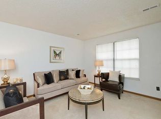 2069 Saxon Dr, Arnold, MO 63010