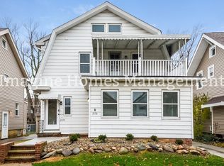 2178 Glenbury Ave, Lakewood, OH 44107