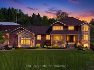 582 Lily Lake Rd, Selwyn, ON K9J6X4