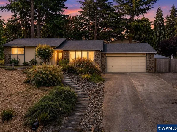 1020 Windemere Dr NW, Salem, OR 97304