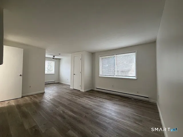 252 Blakeslee St #4 — Photo 4