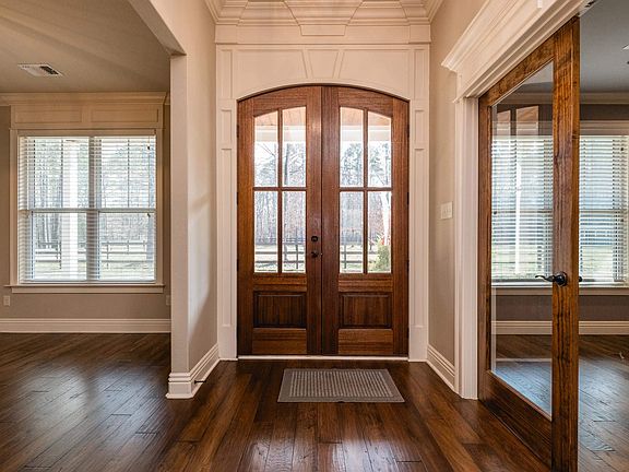 3rd image of 11108 Garrison Rd