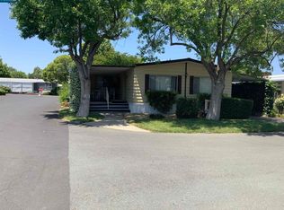 132 Banyon Dr, Pittsburg, CA