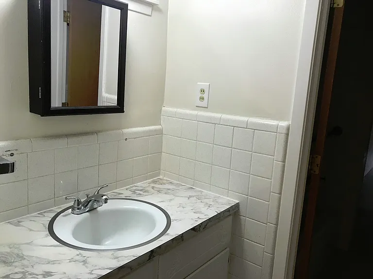 13001 Woodway Dr — Photo 4