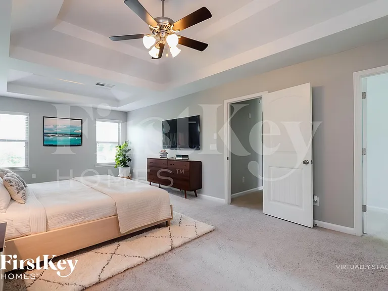 5931 Lexington Way — Photo 10