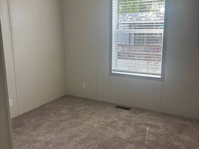 275 S Lincoln St #33 — Photo 9