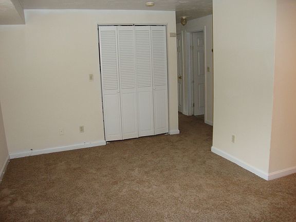 5th image of 28 Weymouth St APT 16