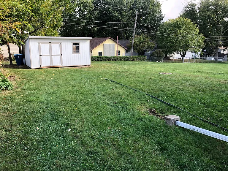 1607 Plymouth Ave — Photo 22