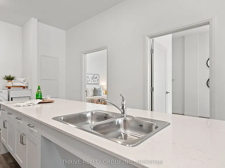 373 Hill St #417 — Photo 8