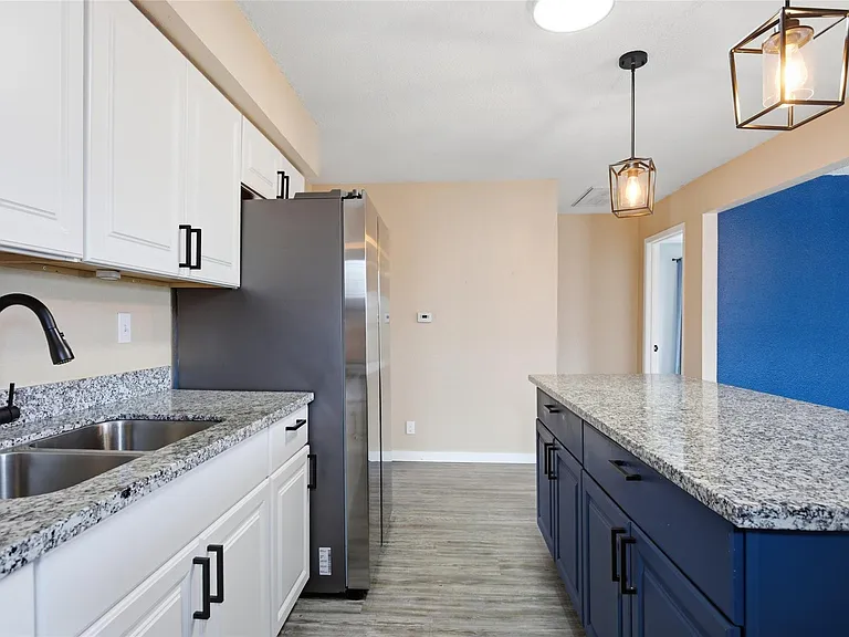 7720 Avenue E — Photo 11