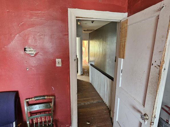 philadelphia-pennsylvania-165569449 picture