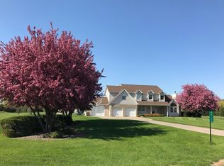 N8156 Cambrian Rd, Holmen, WI 54636