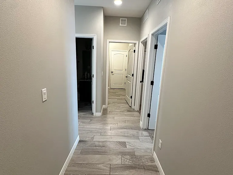 12521 Triple Crown Ave — Photo 22
