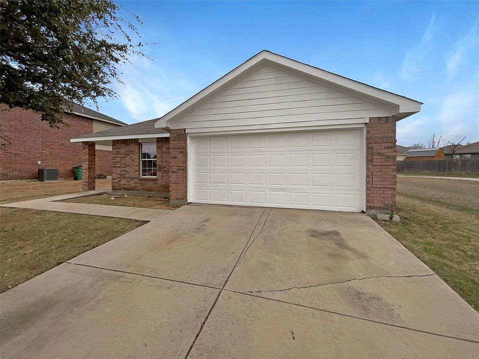 12018 Arbor Lake Rd, Rhome, TX 76078 | Zillow