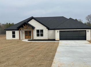 9814 E Sardis Rd, Mabelvale, AR 72103