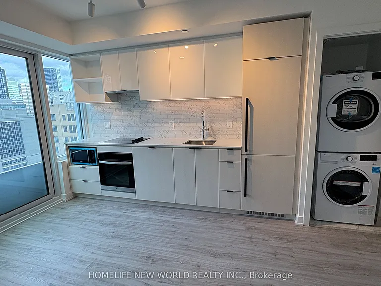 252 Church St #1602 — Photo 9