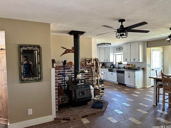 4th image of 471 Circle Dr #245