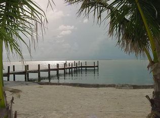 18 Silver Springs Dr, Key Largo, FL 33037