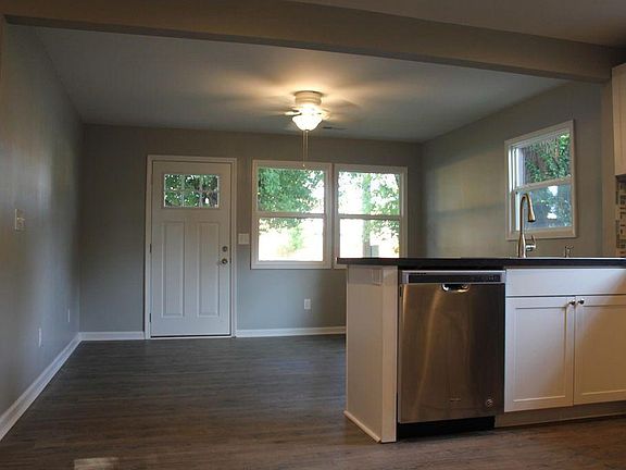 5th image of 4010 Breckenridge Ln