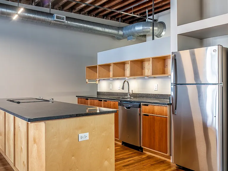 15Walnut — Photo 5