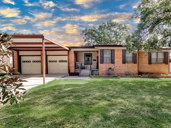 4112 Ridgecrest Cir, Lake Worth, TX 76135