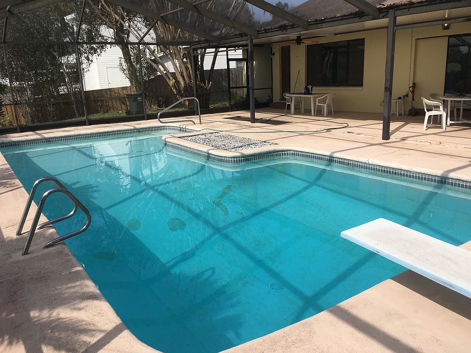 1st image of 13516 Lake Magdalene Dr