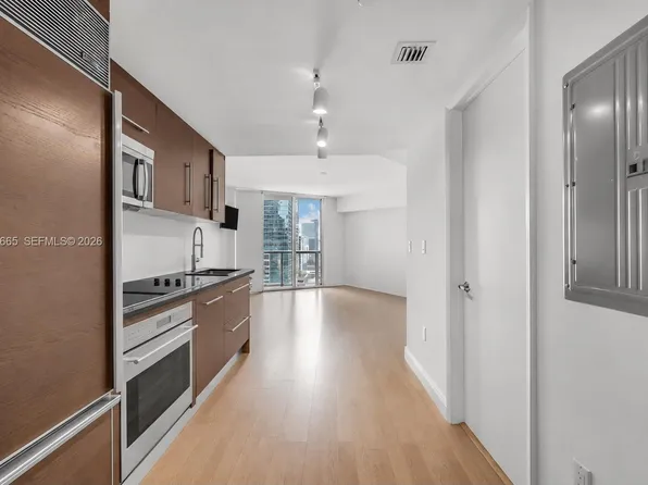 475 Brickell Ave APT 2508, Miami, FL 33131
