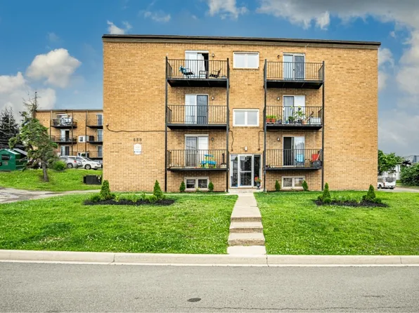 Monarq Apartments