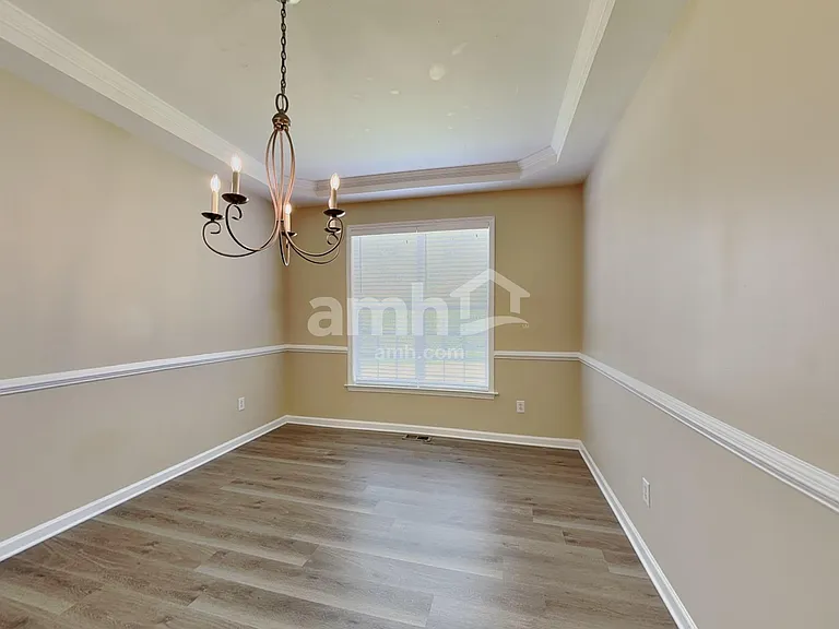 918 Pristine Ln — Photo 5