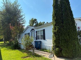 105 Indian Creek Dr, Paris, TN 38242