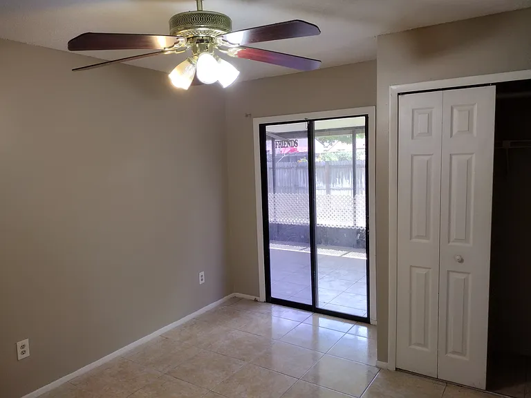 629 Golden Sunshine Cir — Photo 58